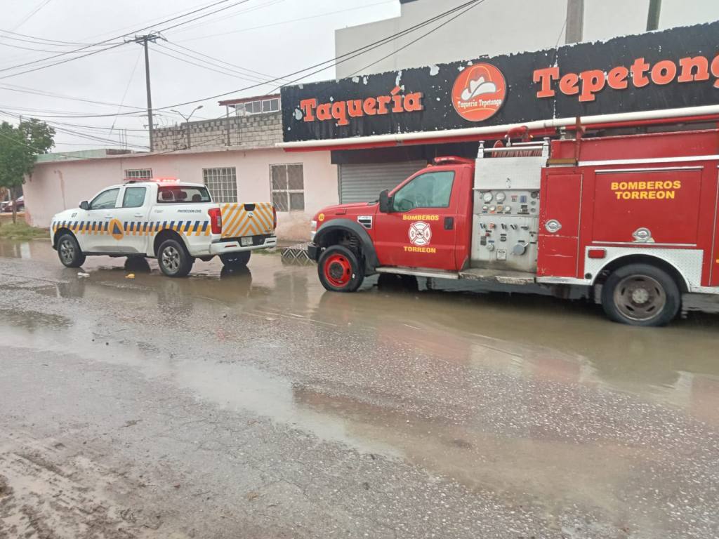CUADRILLAS NOCTURNAS MANTIENEN LABORES EN CAMPO PARA ATENCIÓN A LOS&nbsp;TORREONENSES