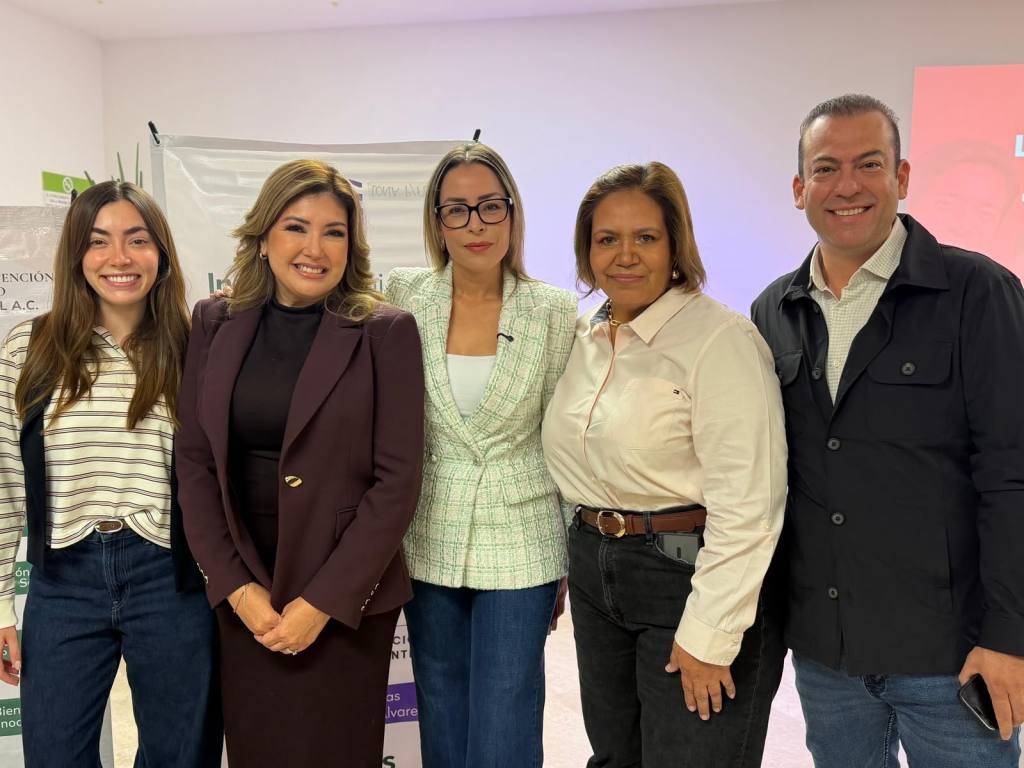 REALIZAN CONFERENCIA “REVOLUCIÓN DE LA MEDIANA&nbsp;EDAD”