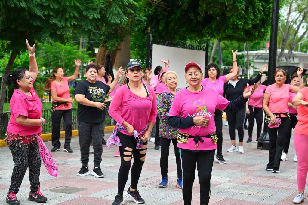 REALIZAN FERIA DE LA SALUD EN LA PLAZA DE CIUDAD&nbsp;LERDO
