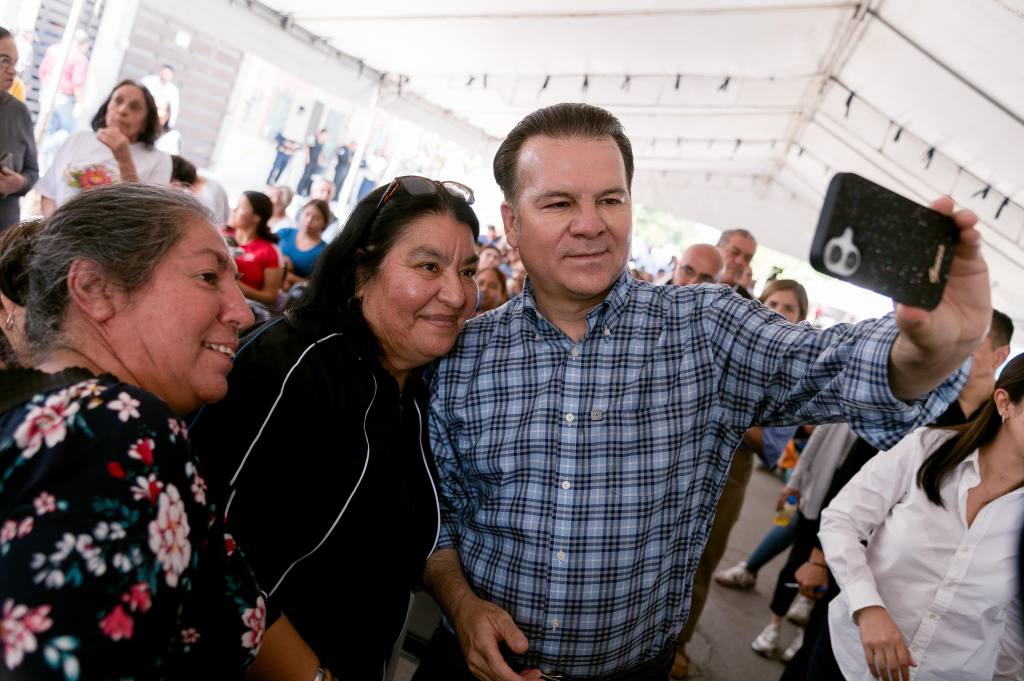 Rehabilitan colector Hidalgo de Gómez Palacio para prevenir inundaciones, malos olores y retornos de aguas residuales a los&nbsp;hogares