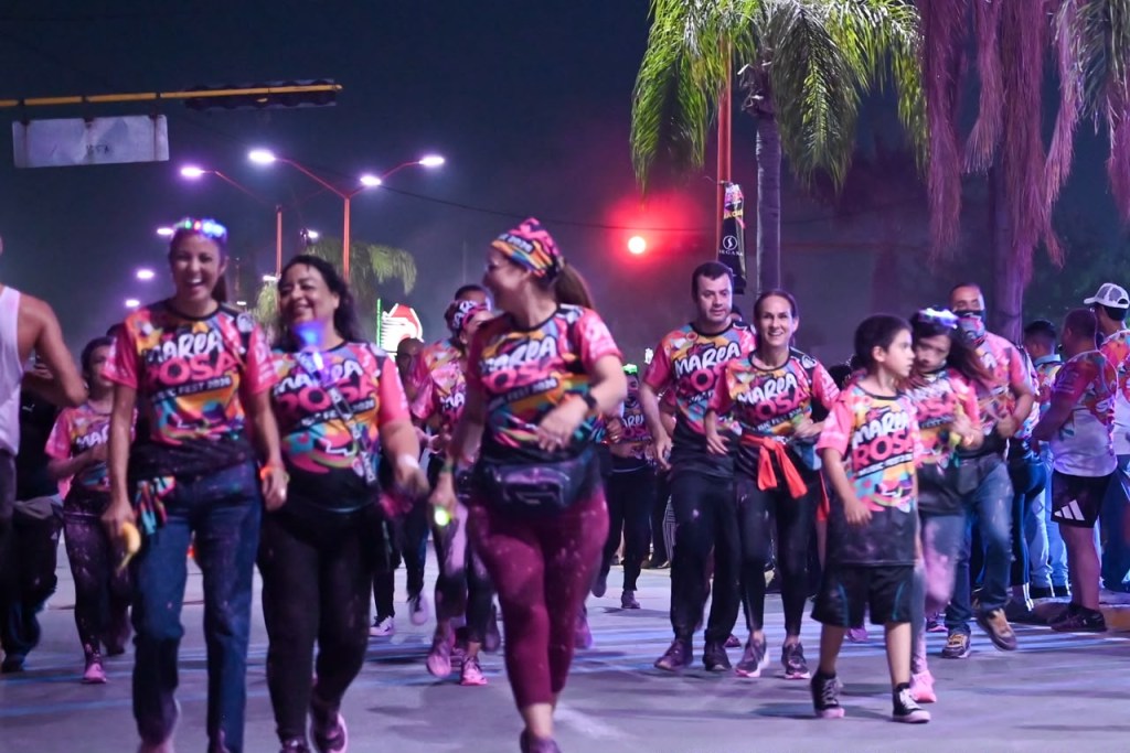 REÚNE ‘MAREA ROSA’ A MÁS DE 4 MIL PARTICIPANTES EN&nbsp;LERDO