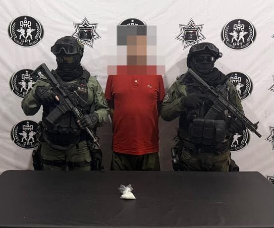GRUPO DE REACCIÓN TORREÓN DETIENE A HOMBRE POR POSESIÓN DE NARCÓTICOS EN MONTERREAL