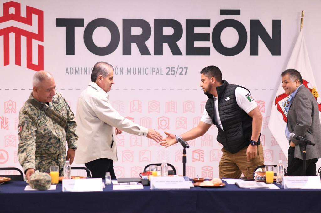 ALISTAN OPERATIVOS PARA MANTENER LA SEGURIDAD EN TORREÓN