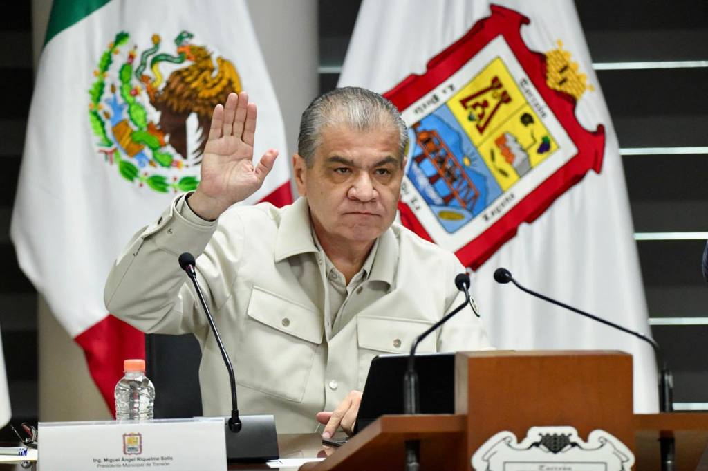 MARS TOMA PROTESTA AL CONTRALOR MUNICIPAL