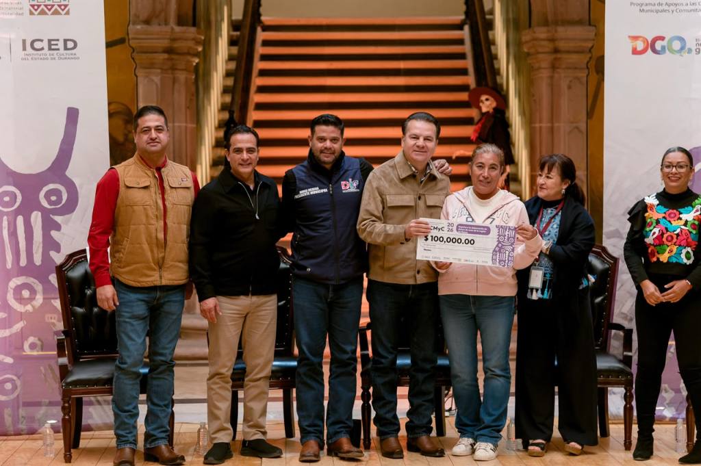 Con el apoyo a 85 proyectos culturales, mantienen vivas las tradiciones de 22 municipios de&nbsp;Durango